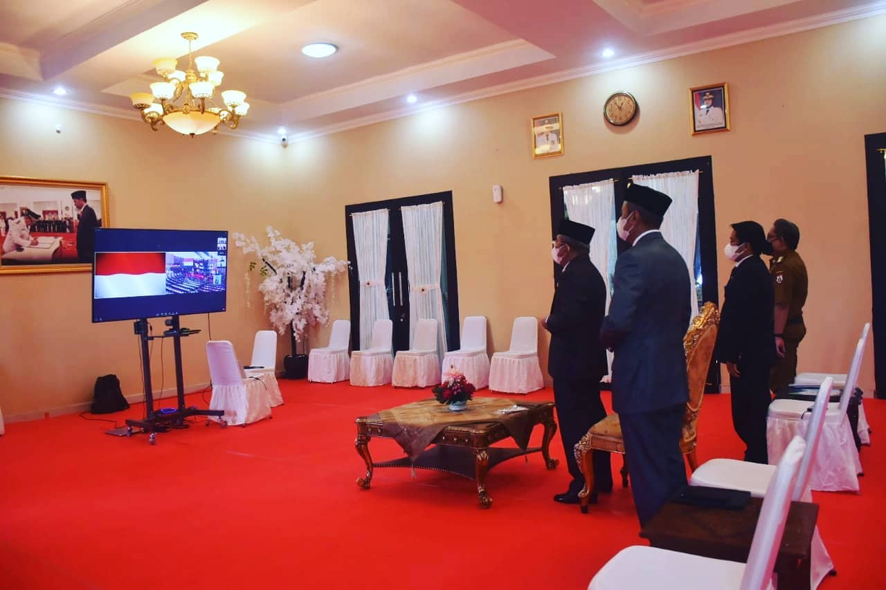 Gubernur Ikuti Pidato Presiden dalam Penyampaian RUU APBN Tahun 2022